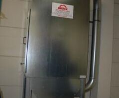 Absauganlage inkl. einer Ballenpresse für Papierabfälle / Extraction system with a baling press