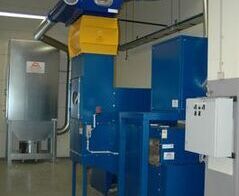 Absauganlage inkl. einer Ballenpresse für Papierabfälle / Extraction system with a baling press