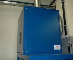 Absauganlage inkl. einer Ballenpresse für Papierabfälle / Extraction system with a baling press