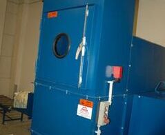 Absauganlage inkl. einer Ballenpresse für Papierabfälle / Extraction system with a baling press