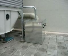 Absaug- und Entsorgungsanlage für Brotabschnitte / Extraction and waste disposal system for end plates