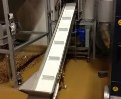 Absauganlage für Endscheibenerfassung / Extraction system for end plates
