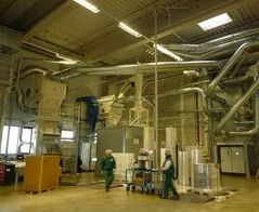 Randstreifenabsauganlage für Folien / Extraction system for film edge strips