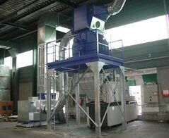 PET-Flaschen Absaug- und Entsorgungsanlage / Extraction and waste disposal system for PET bottles