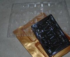 Absauganlage für Kunststoffverpackungen an zehn Tiefziehmaschinen / Extraction system for plastic packaging in 10 thermoforming machines