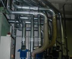 Absauganlage für Kunststoffverpackungen an zehn Tiefziehmaschinen / Extraction system for plastic packaging in 10 thermoforming machines