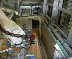 Absauganlage für Glaspapierzwischenlagen bei der Photovoltaikproduktion / Extraction system for glass paper layers in the photovoltaic production