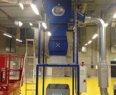 Absauganlage für Folienzwischenlagen bei der Photovoltaikproduktion / Extraction system for foil liners in photovoltaics production