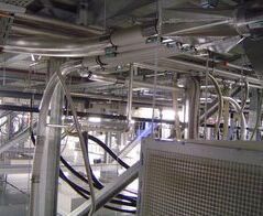 Injection molding system / high pressure plant