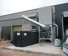 Extraction and waste disposal system for three plastic machining center