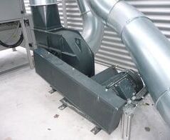 Extraction and waste disposal system for three plastic machining center