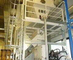 Extraction system for film edge strips