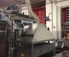 Infrared heat extraction system for disinfection of bread slicers