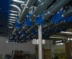 Extraction system for plastic packaging in 10 thermoforming machines