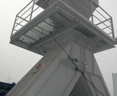 Suction and disposal system to a punching machine for cardboard