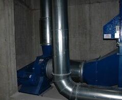 Extraction and disposal facility for cartons with cardboard shredder