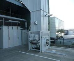 Extraction of a screw compactor for cardboard