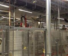 Extraction system for foil liners in photovoltaics production