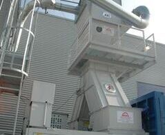 Stationary compaction plants