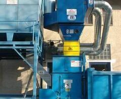 Stationary compaction plants